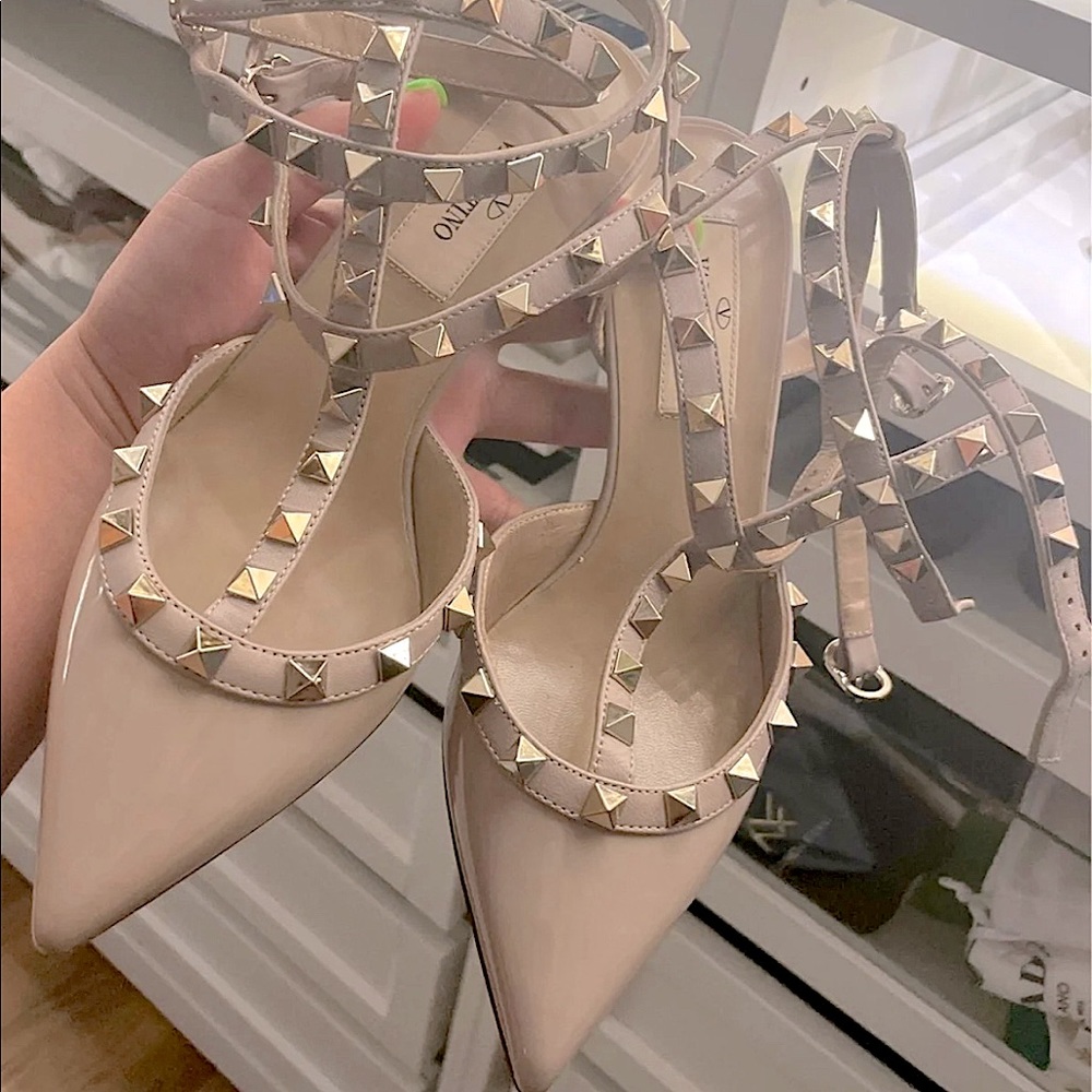 Sold Valentino rockstud kitten heel 65mm